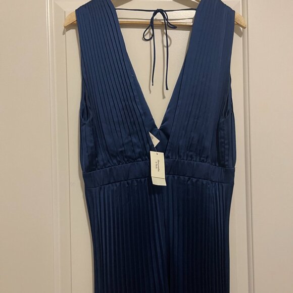 A&F Giselle Navy Pleated Jumpsuit - Picture 4 of 5